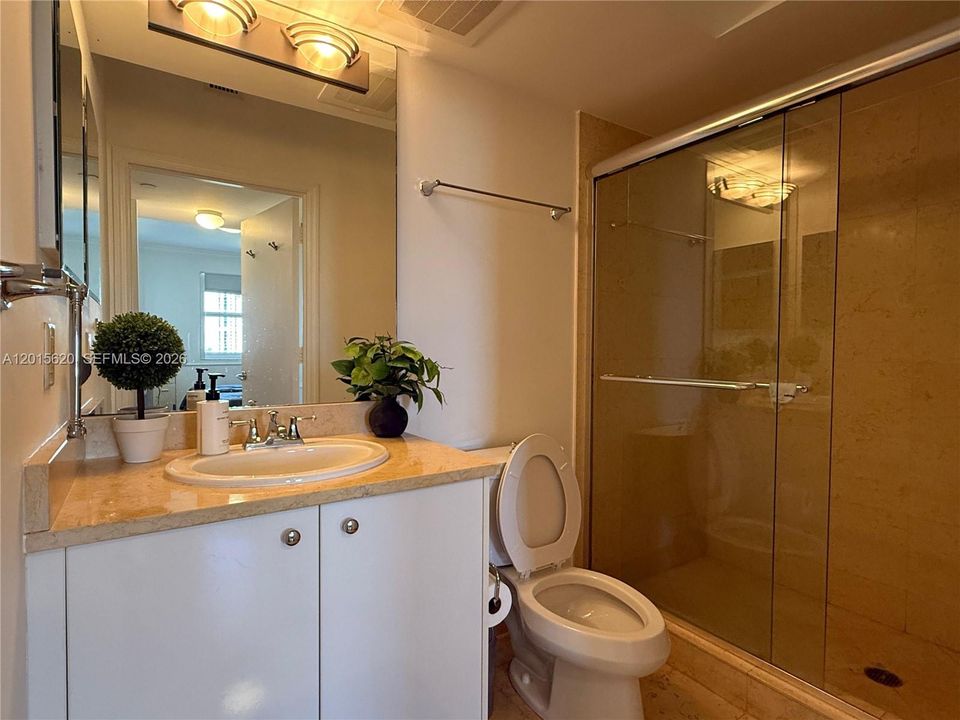For Sale: $749,000 (3 beds, 3 baths, 1702 Square Feet)