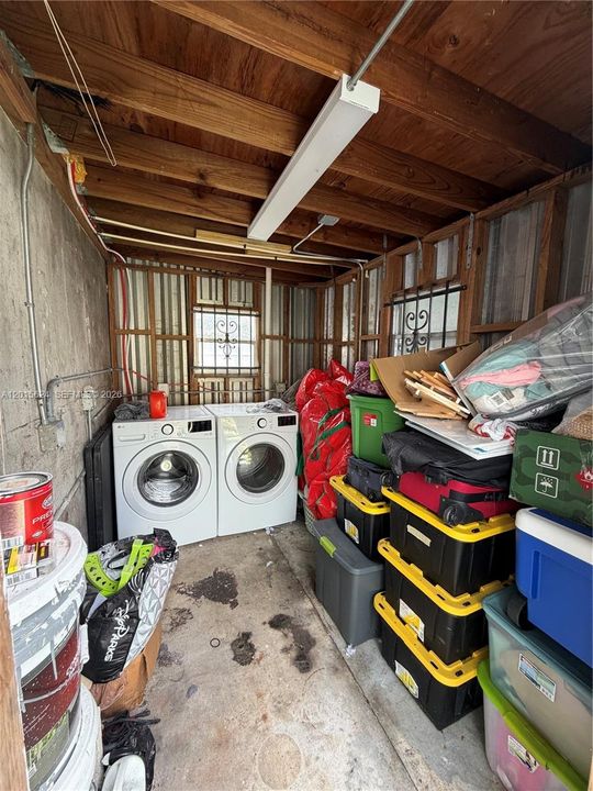 For Sale: $585,000 (0 beds, 0 baths, 1321 Square Feet)