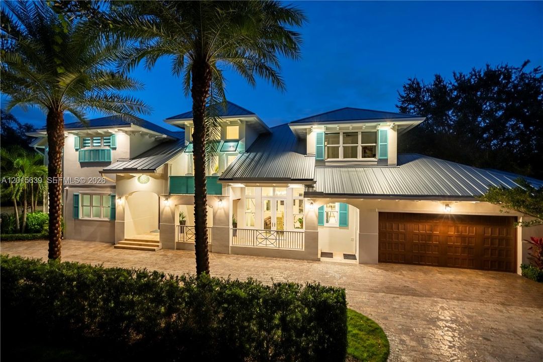 For Rent: $11,500 (6 beds, 3 baths, 3274 Square Feet)