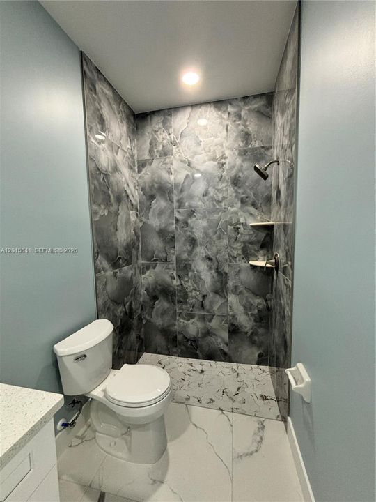 For Rent: $1,800 (3 beds, 2 baths, 1400 Square Feet)