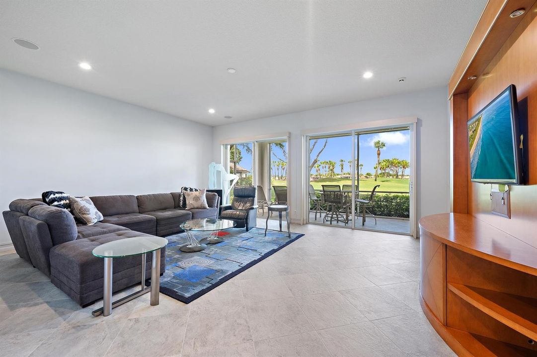 7587 Orchid Hammock Drive