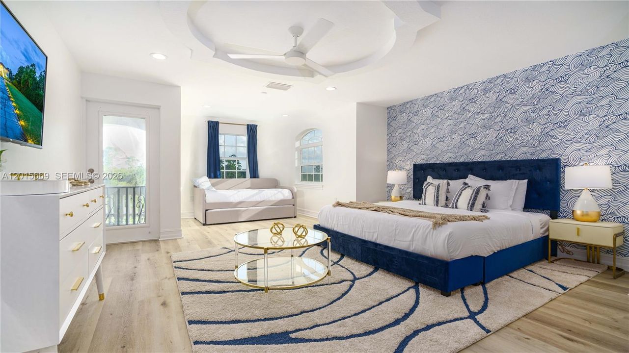 For Rent: $13,995 (9 beds, 5 baths, 4939 Square Feet)