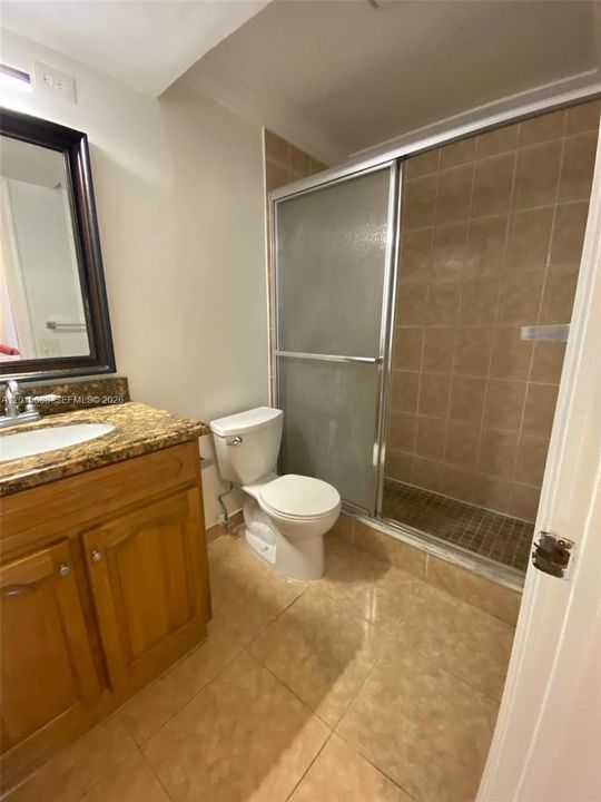 For Sale: $219,000 (2 beds, 2 baths, 1250 Square Feet)
