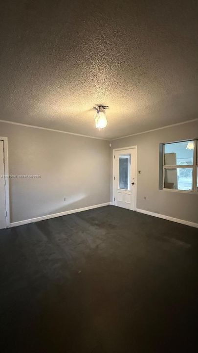 En Venta: $234,900 (4 camas, 2 baños, 0 Pies cuadrados)
