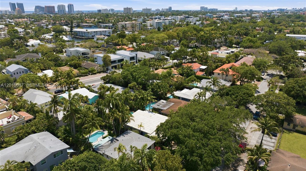 En Venta: $1,150,000 (2 camas, 2 baños, 1219 Pies cuadrados)