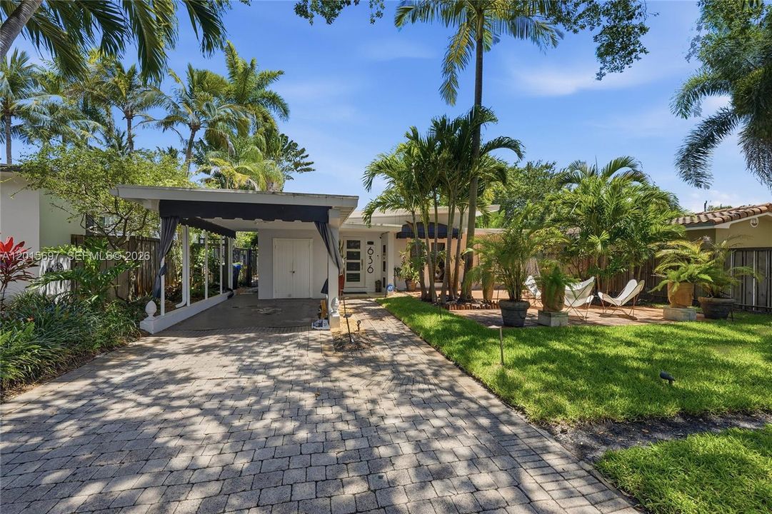 En Venta: $1,150,000 (2 camas, 2 baños, 1219 Pies cuadrados)