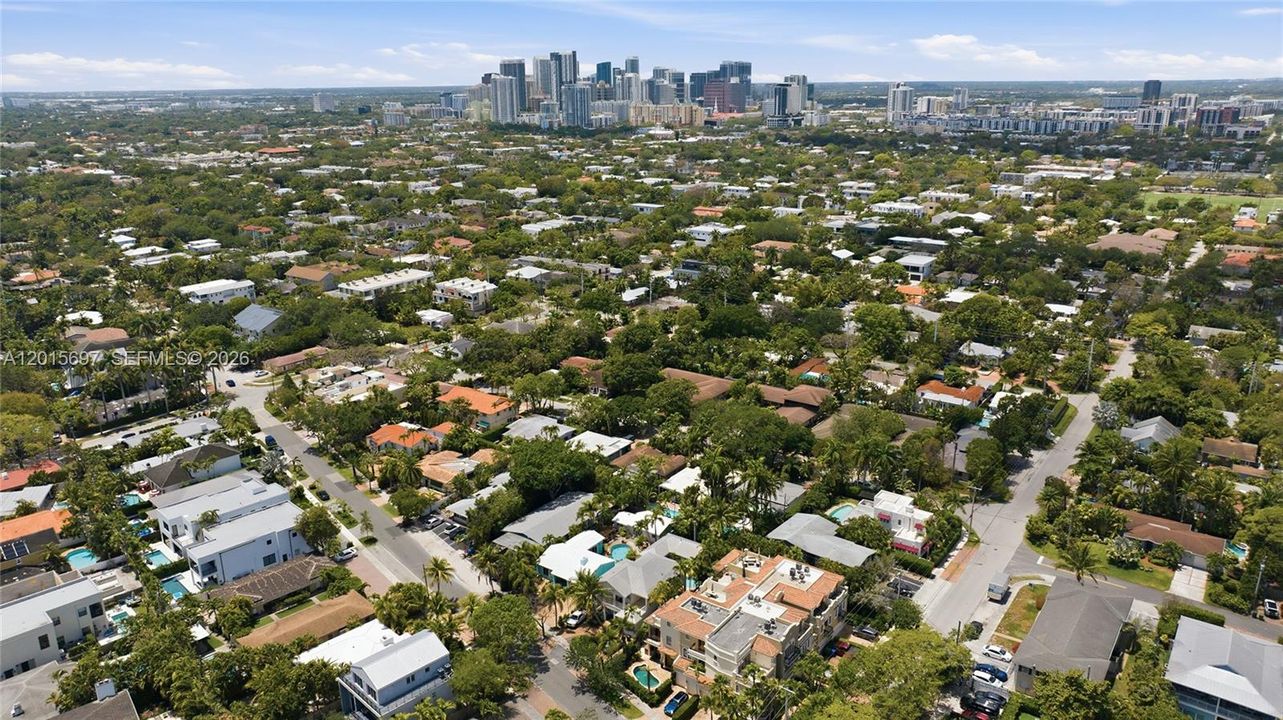 En Venta: $1,150,000 (2 camas, 2 baños, 1219 Pies cuadrados)