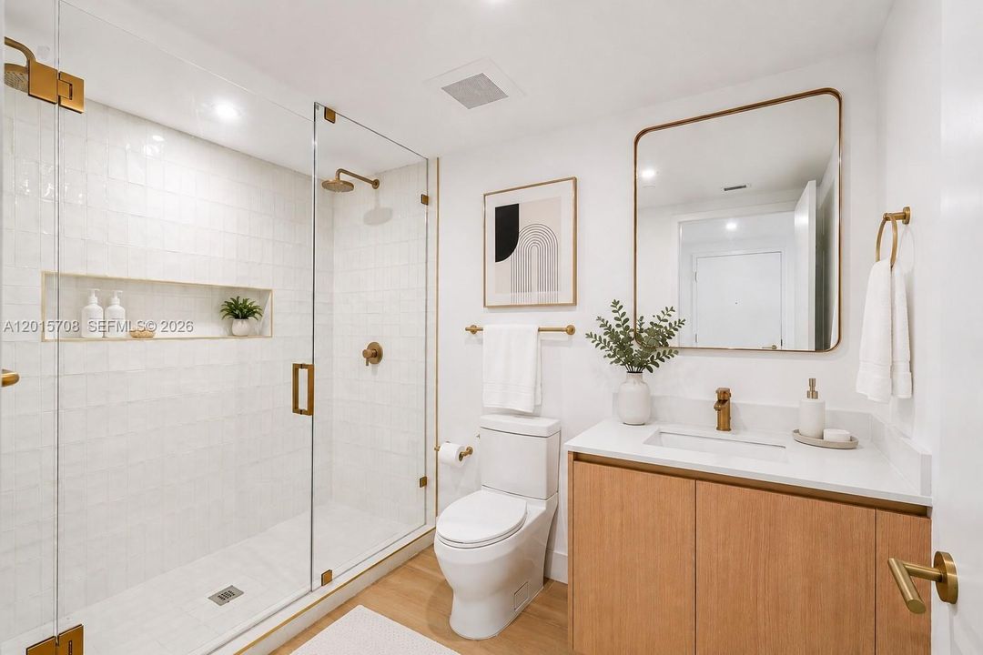 For Sale: $550,000 (0 beds, 1 baths, 462 Square Feet)