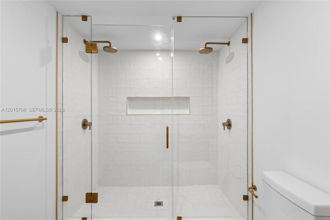 For Sale: $550,000 (0 beds, 1 baths, 462 Square Feet)