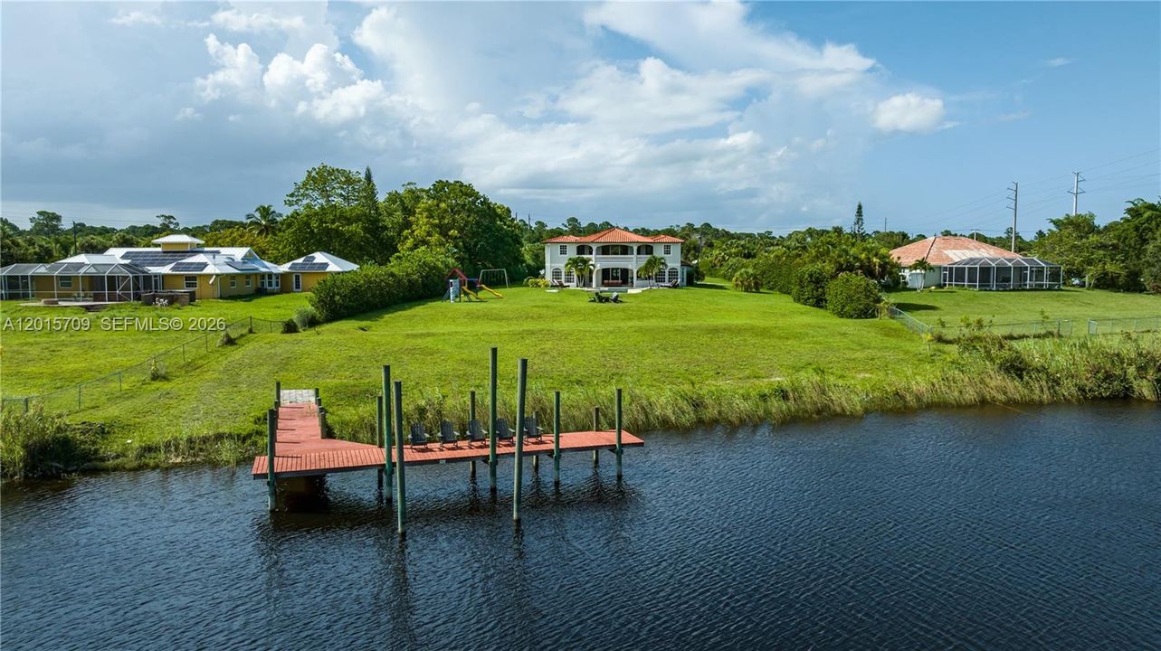 For Sale: $2,319,000 (9 beds, 5 baths, 4939 Square Feet)