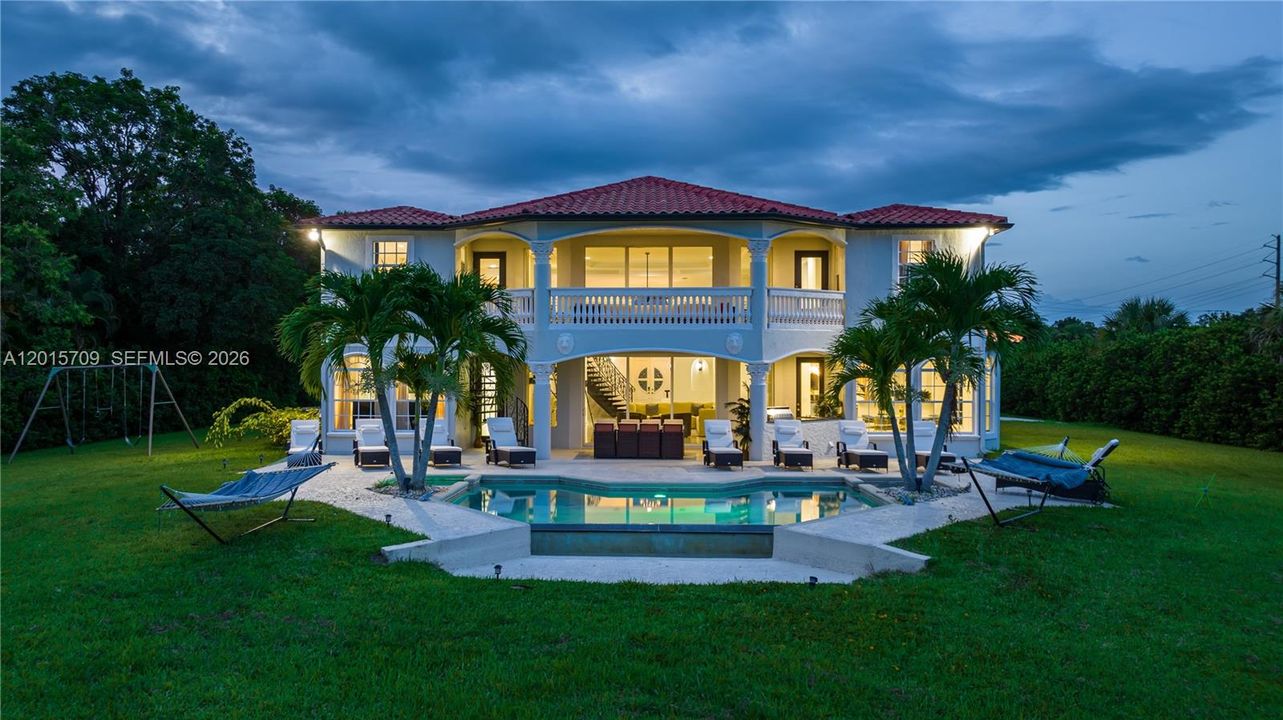 For Sale: $2,319,000 (9 beds, 5 baths, 4939 Square Feet)