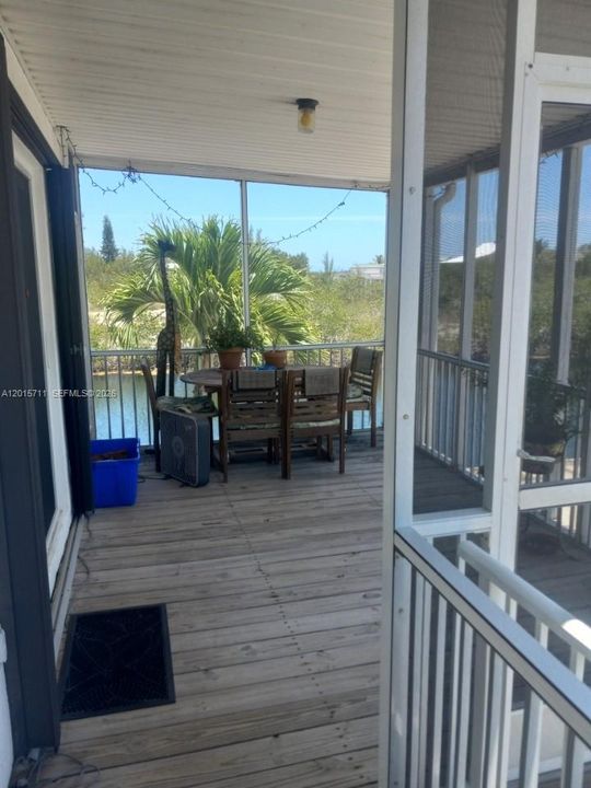 For Sale: $750,000 (2 beds, 2 baths, 1200 Square Feet)