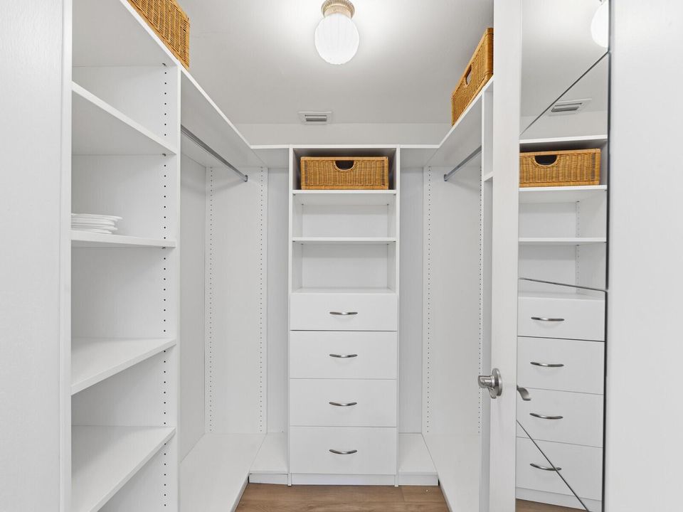 Closet