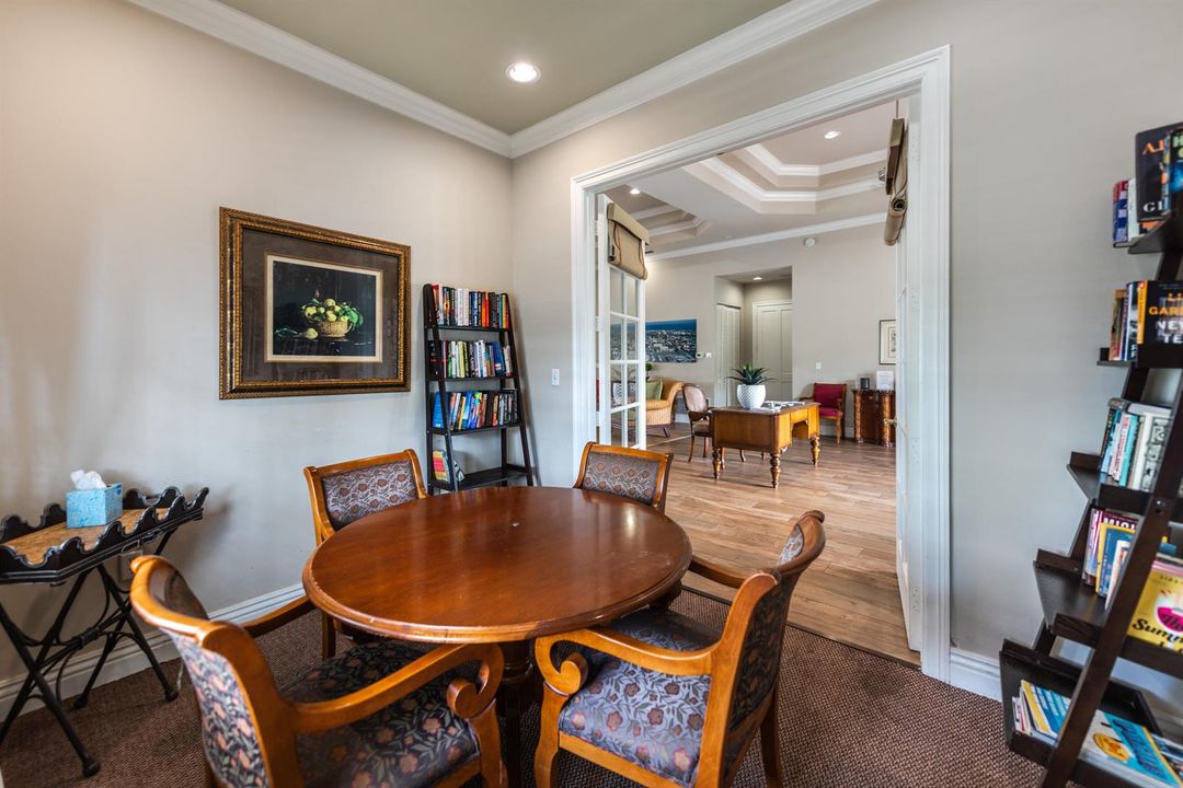 255 NE 3rd Ave #212 Amenities 07