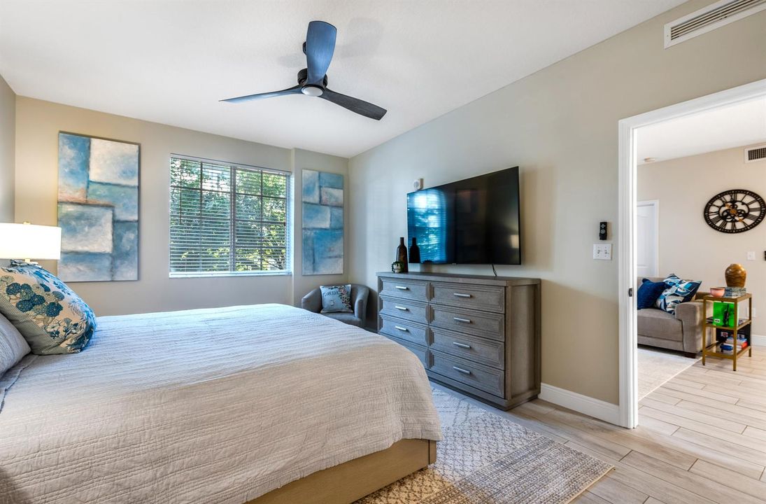 255 NE 3rd Ave #212 (11 of 32)
