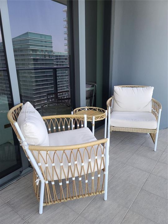 En Venta: $845,000 (1 camas, 1 baños, 839 Pies cuadrados)