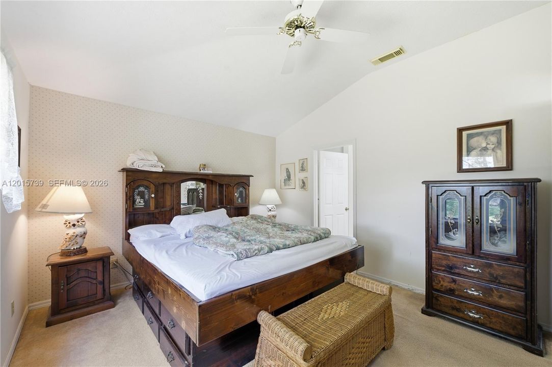 For Sale: $359,990 (3 beds, 2 baths, 1629 Square Feet)