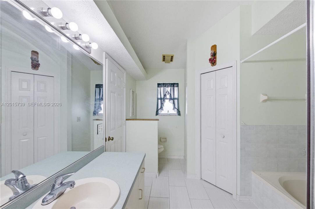 For Sale: $359,990 (3 beds, 2 baths, 1629 Square Feet)