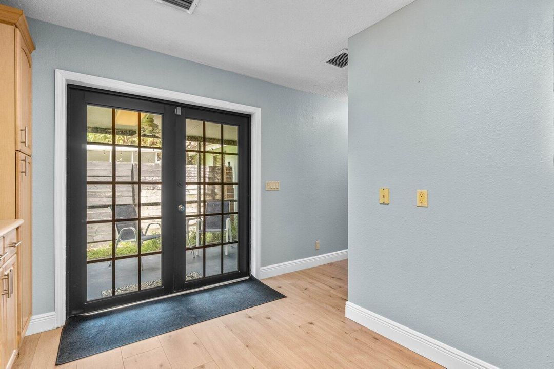 013-3303CusterAvenue-Wellington-FL-33467