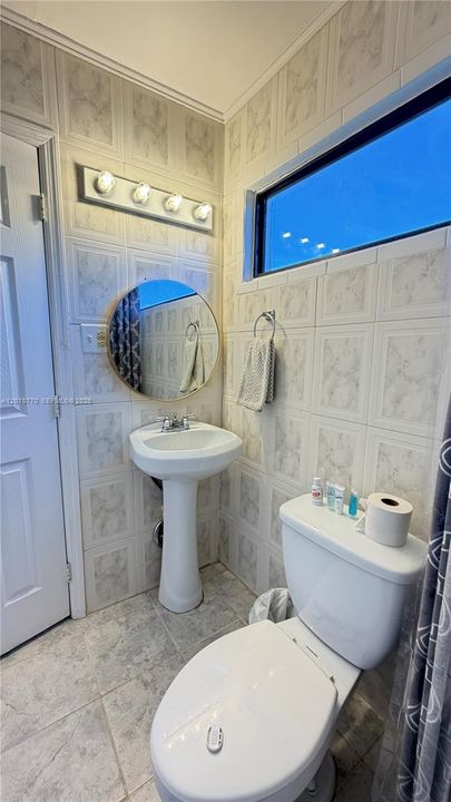 В аренду: $14,500 (4 спален, 4 ванн, 3071 Квадратных фут)
