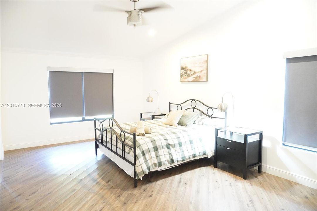 В аренду: $14,500 (4 спален, 4 ванн, 3071 Квадратных фут)