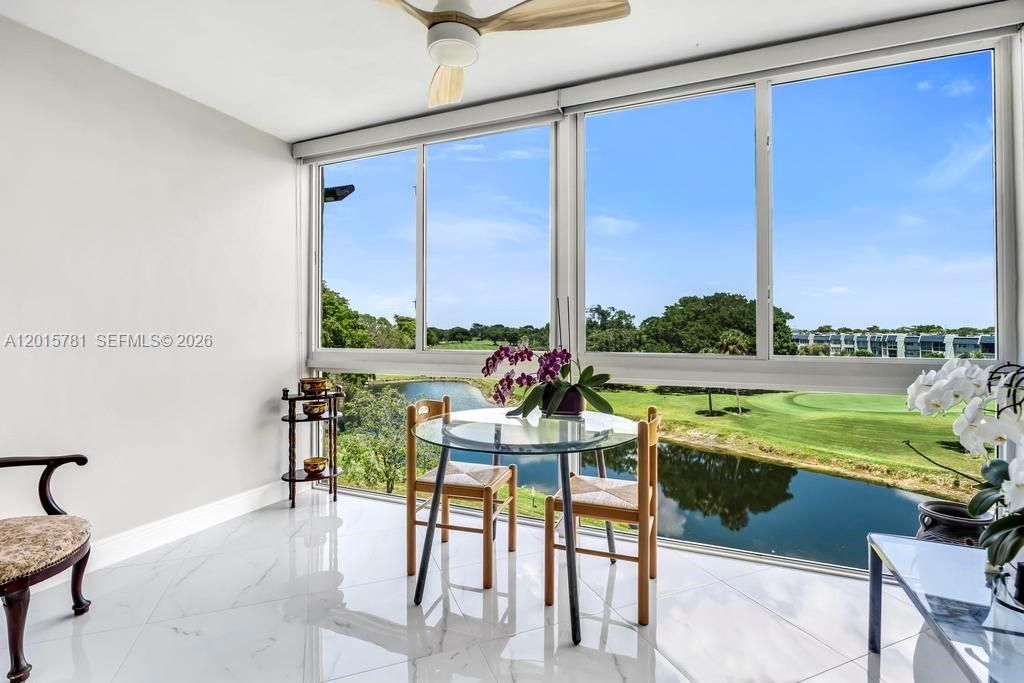Activo con contrato: $110,000 (1 camas, 1 baños, 775 Pies cuadrados)
