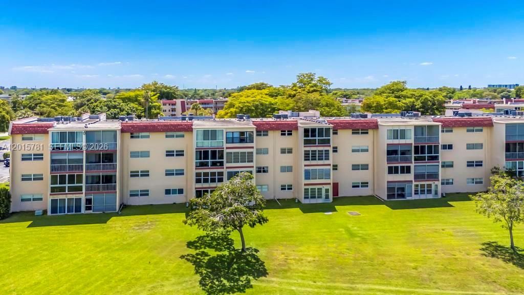 Activo con contrato: $110,000 (1 camas, 1 baños, 775 Pies cuadrados)