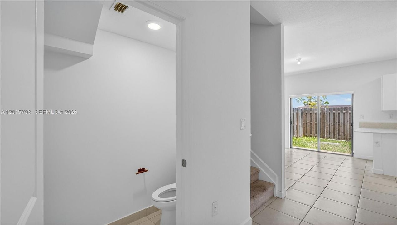 На продажу: $440,000 (3 спален, 2 ванн, 1442 Квадратных фут)