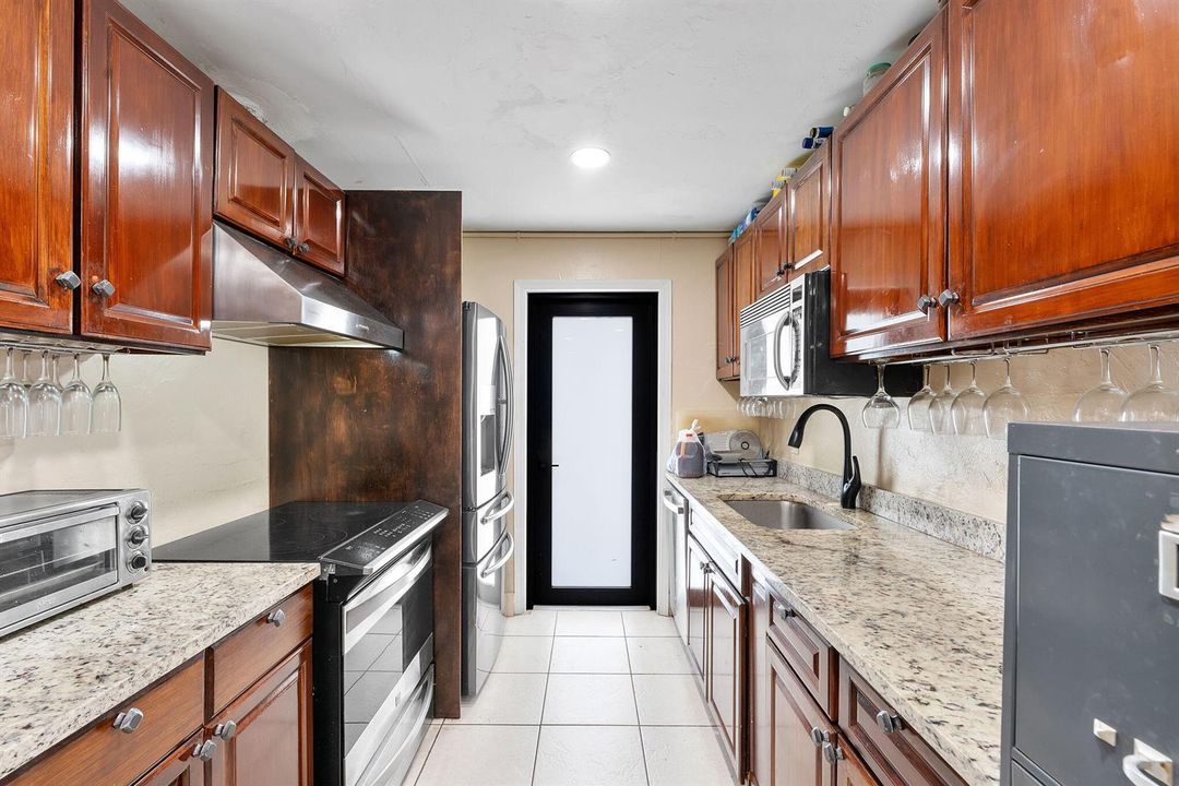 12-web-or-mls-DSC07945