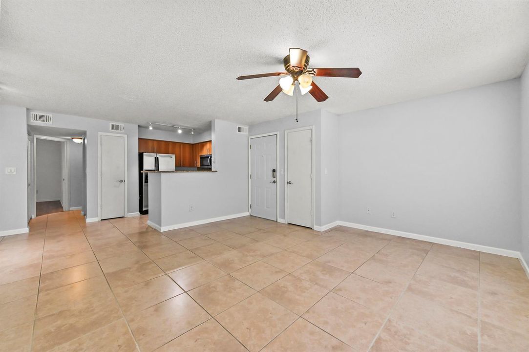 11 Living room 03