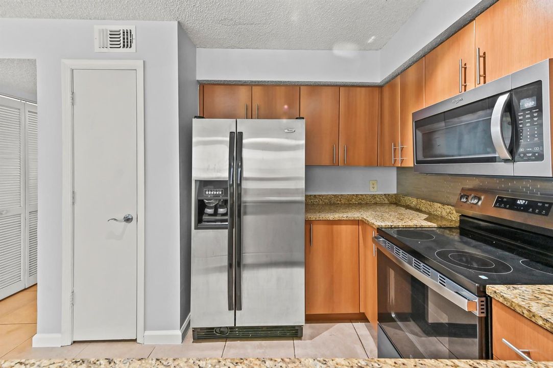 17 Kitchen 03