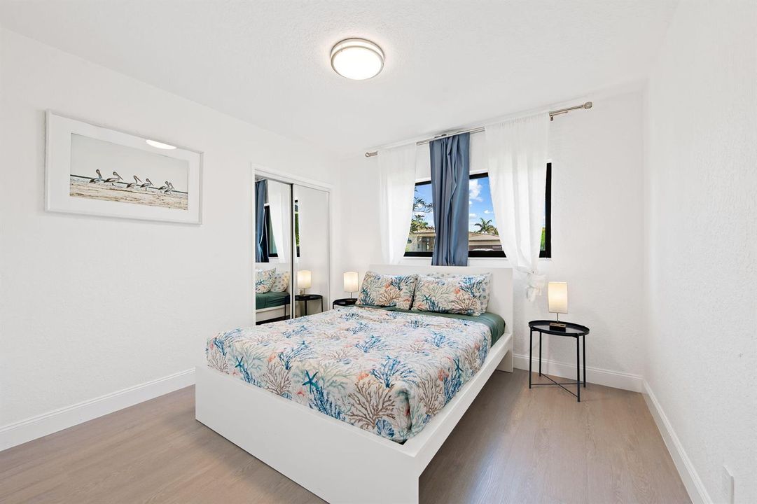 1985 Bedroom 2