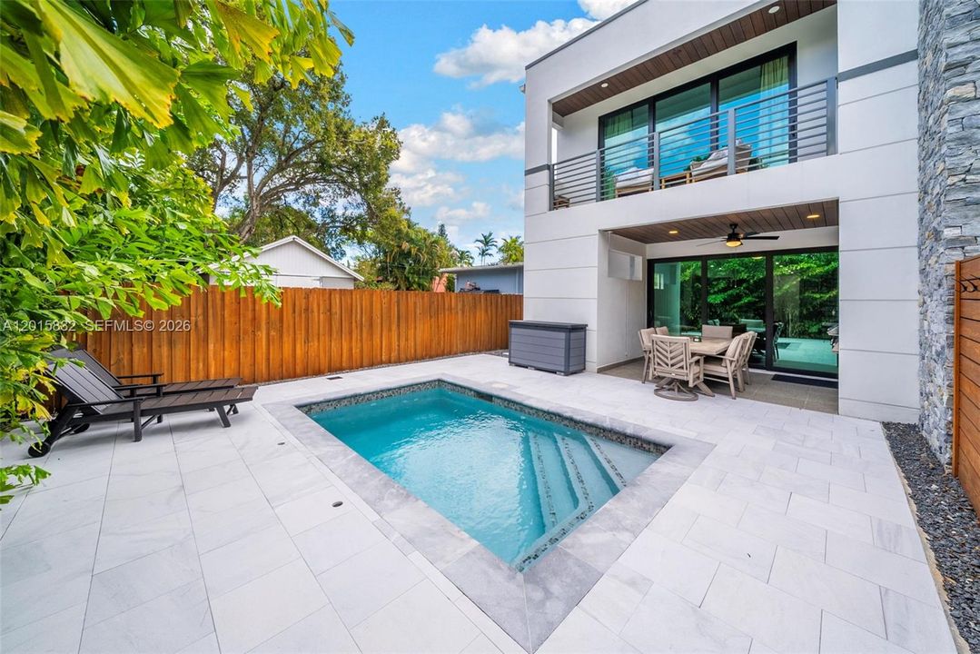For Rent: $9,000 (4 beds, 4 baths, 2454 Square Feet)