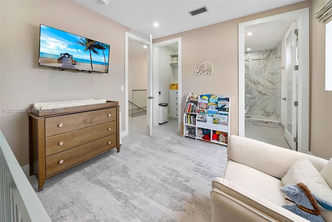For Rent: $9,000 (4 beds, 4 baths, 2454 Square Feet)