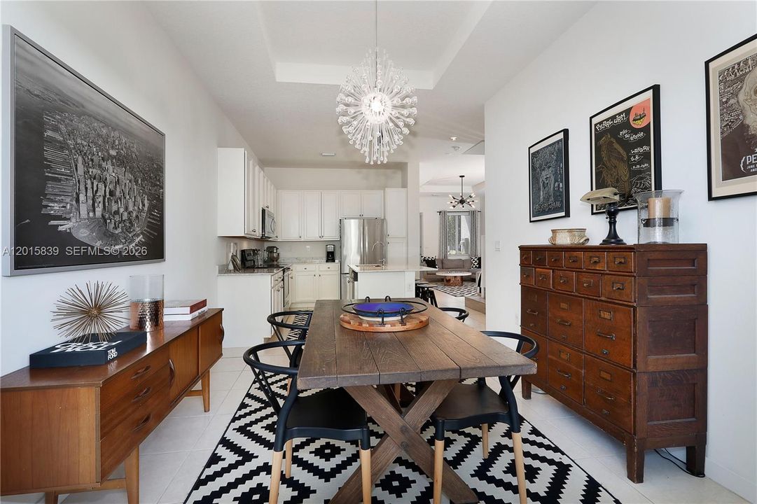 For Rent: $3,500 (4 beds, 3 baths, 1963 Square Feet)
