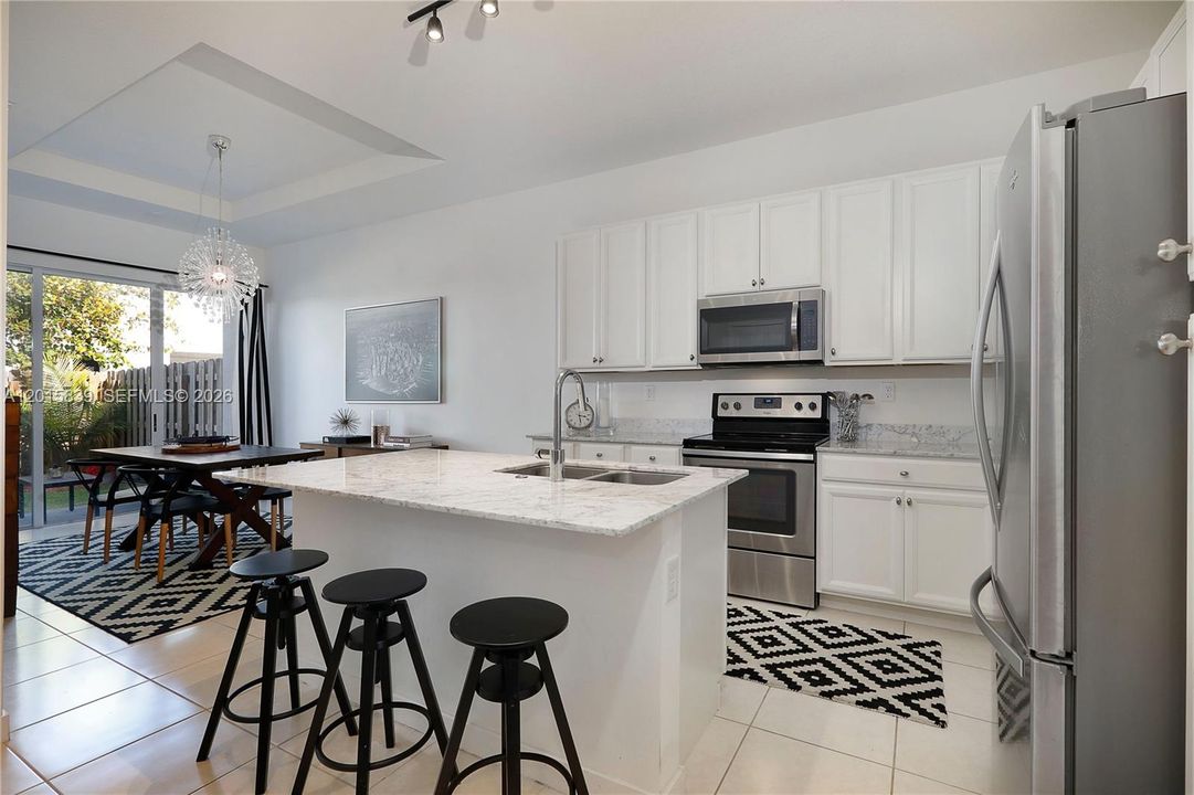 For Rent: $3,500 (4 beds, 3 baths, 1963 Square Feet)