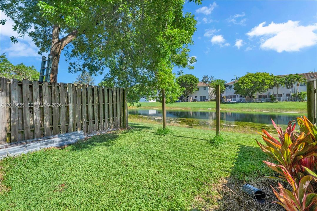 For Sale: $290,000 (3 beds, 2 baths, 1509 Square Feet)