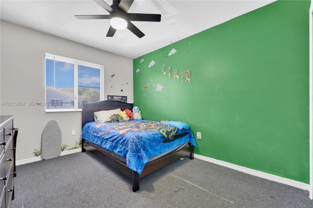 For Sale: $290,000 (3 beds, 2 baths, 1509 Square Feet)