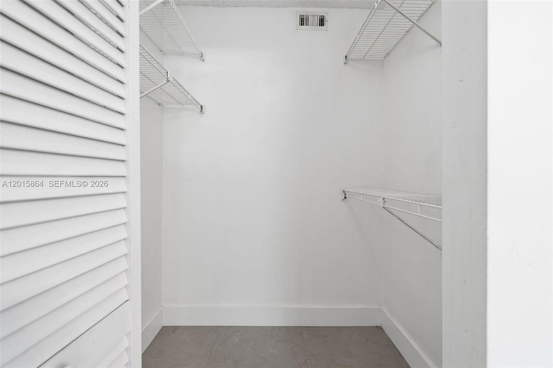 En Venta: $218,000 (1 camas, 1 baños, 777 Pies cuadrados)
