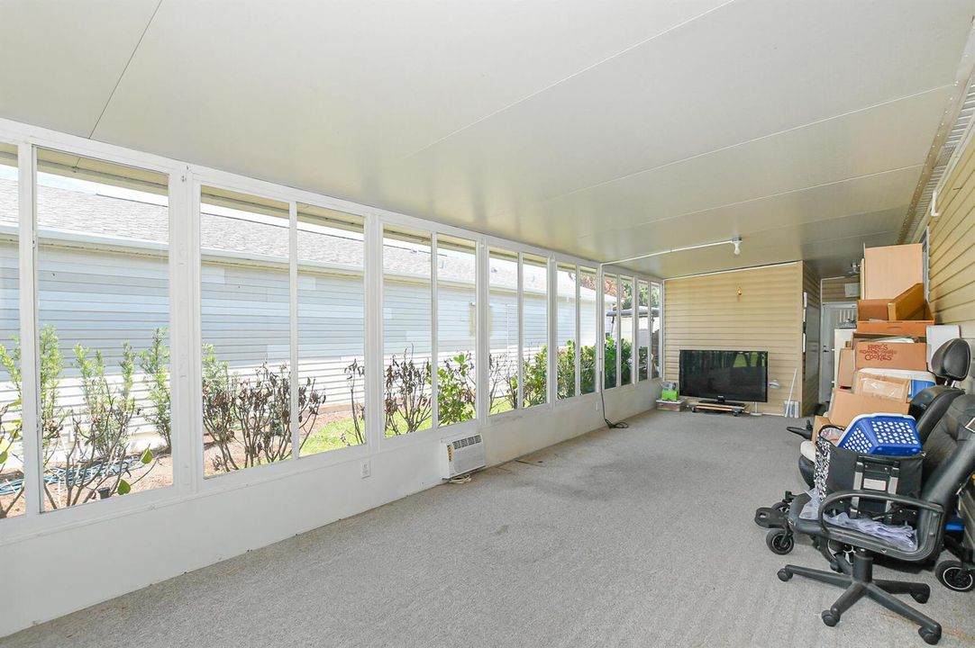 Beautiful Lanai