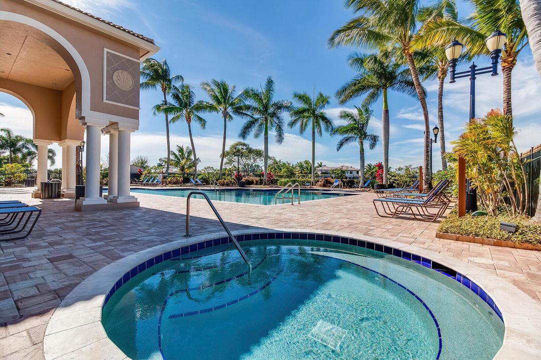 Clubhouse Pool