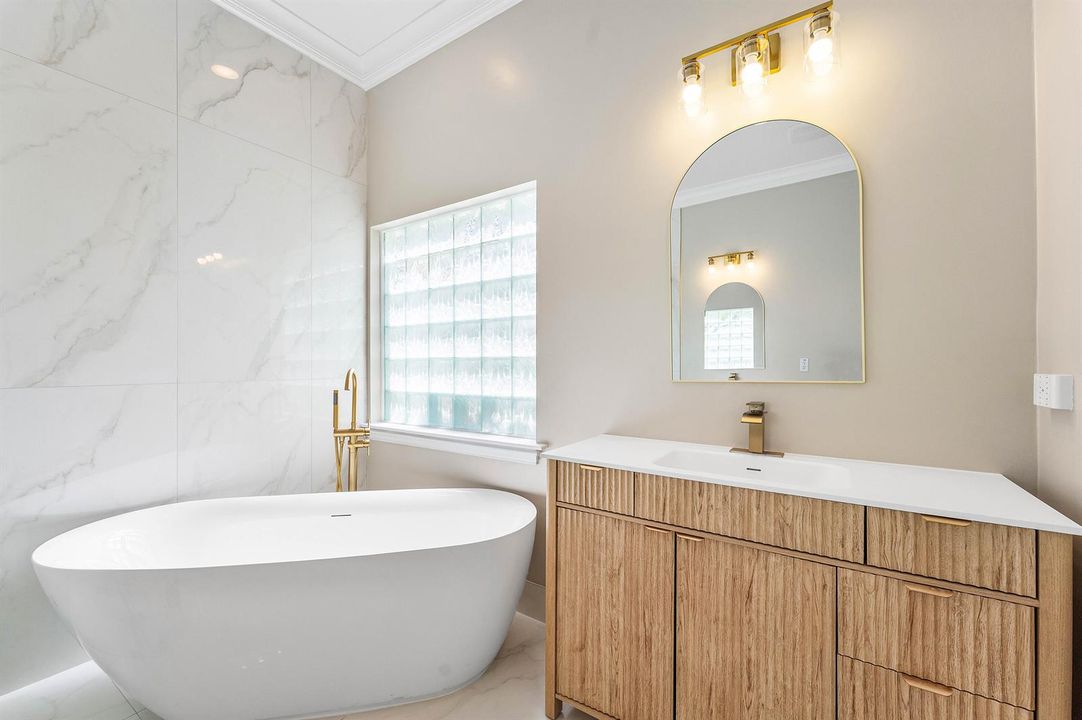 Primary Bath