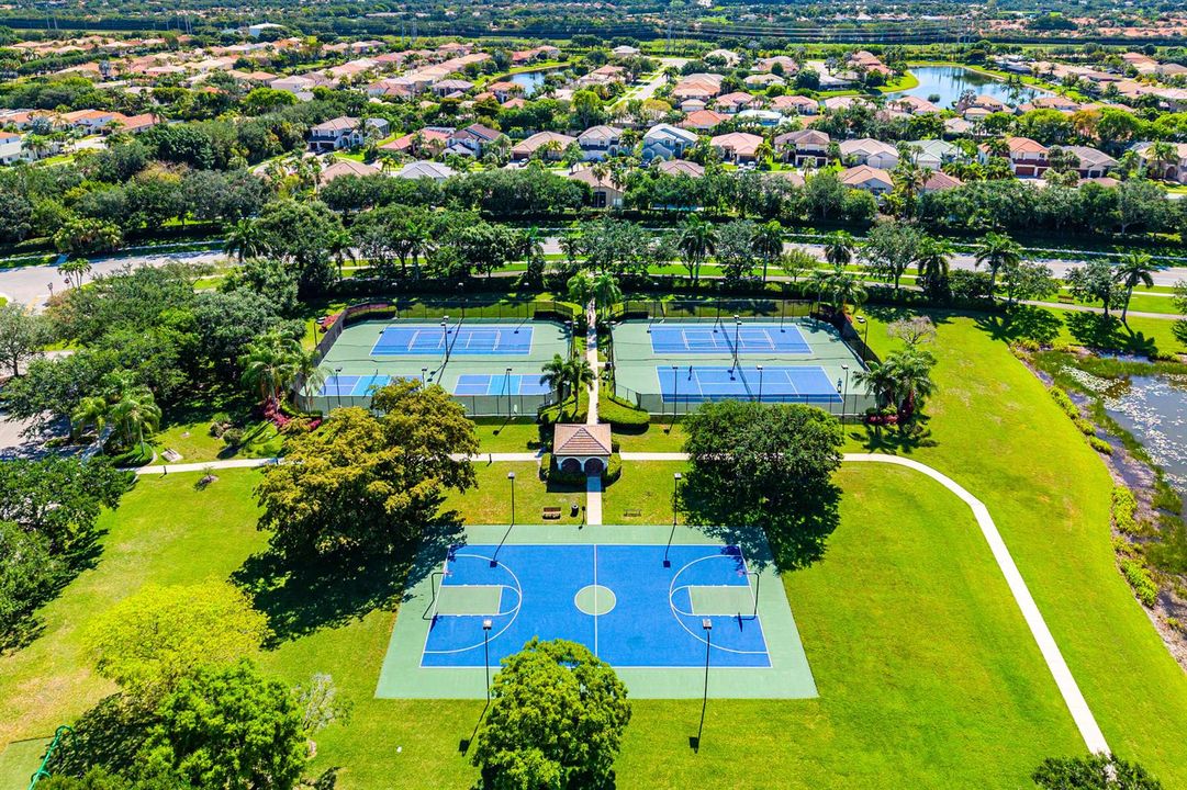 Pickle Ball, Tennis & Basketball