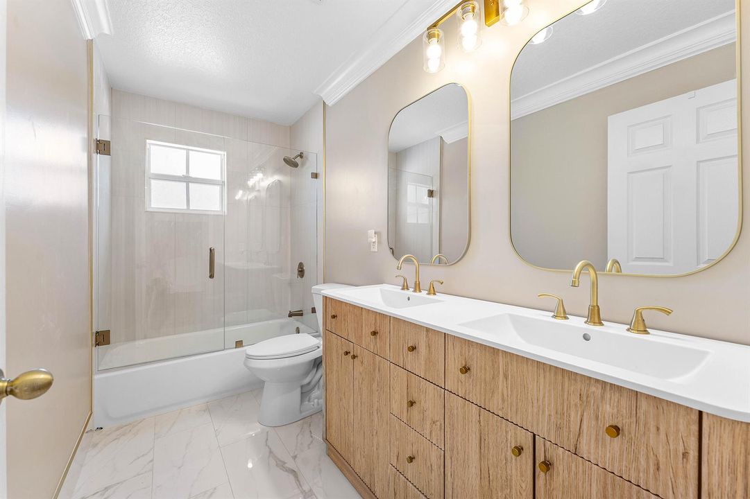 Upstairs Bathroom