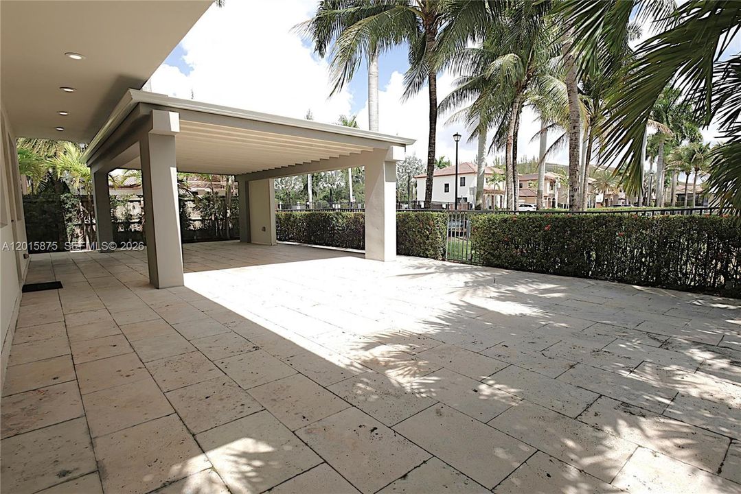 For Sale: $1,290,000 (4 beds, 4 baths, 3128 Square Feet)