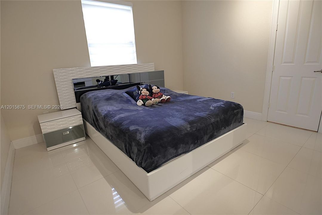 For Sale: $1,290,000 (4 beds, 4 baths, 3128 Square Feet)