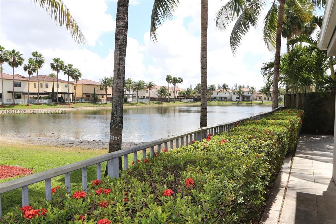 For Sale: $1,290,000 (4 beds, 4 baths, 3128 Square Feet)