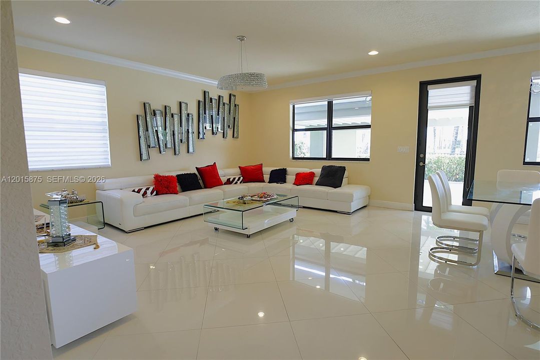 For Sale: $1,290,000 (4 beds, 4 baths, 3128 Square Feet)