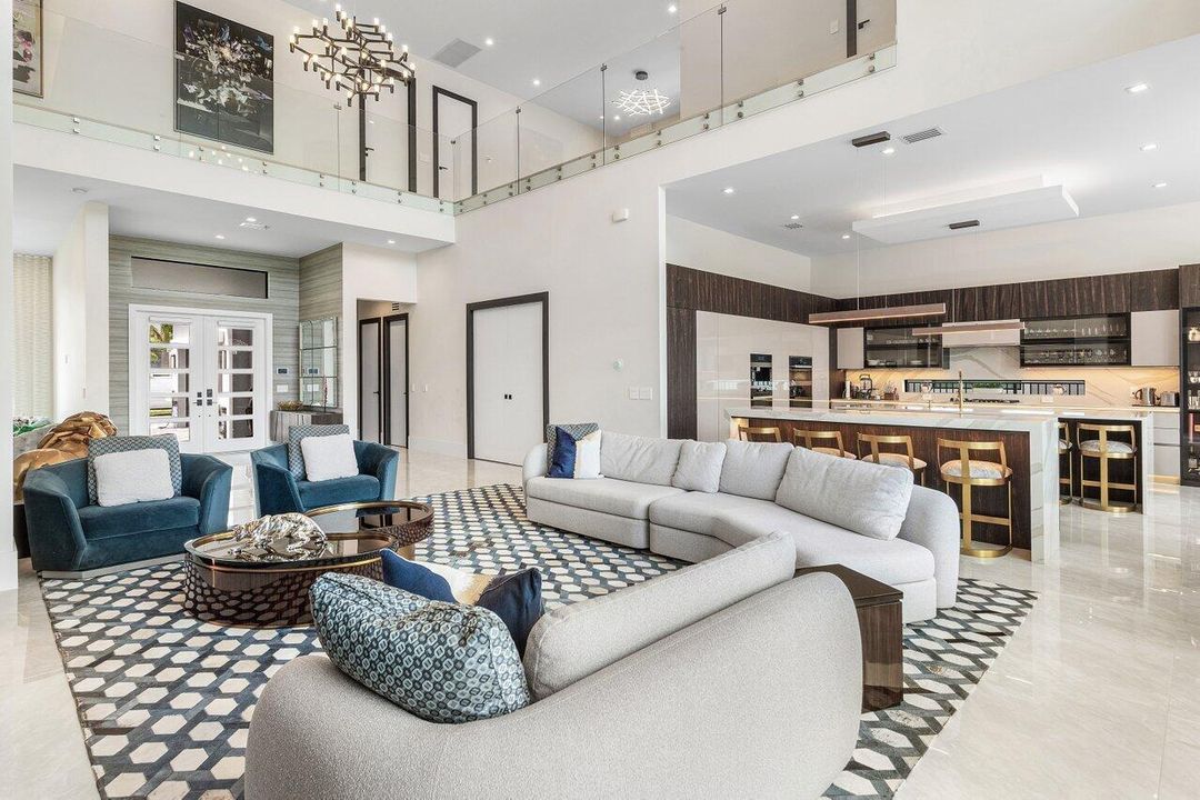 011-9625VescovatoWay-BocaRaton-FL-33496-