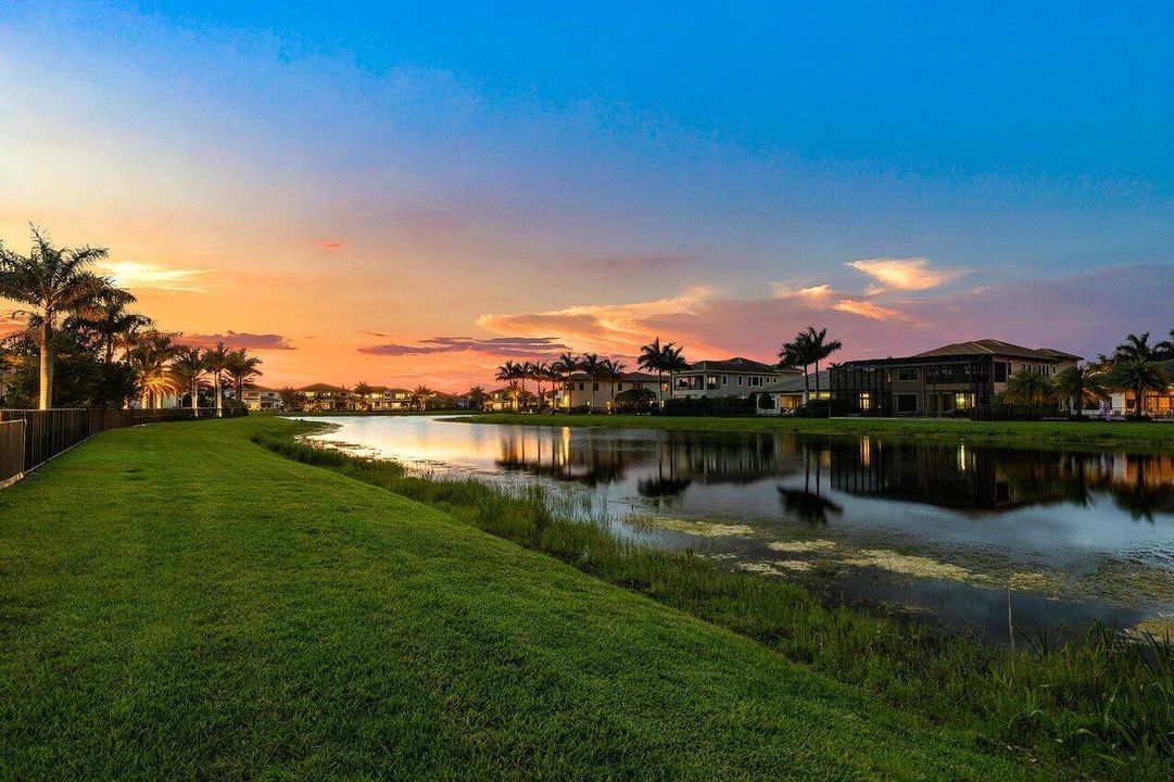 071-9625VescovatoWay-BocaRaton-FL-33496-